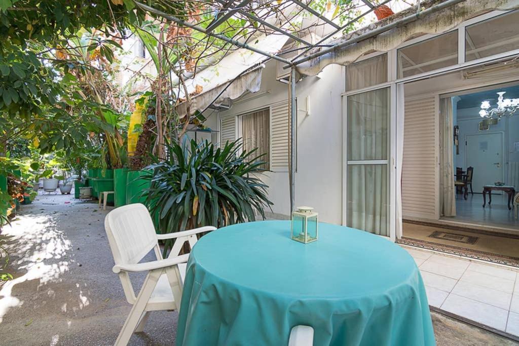 אתונה Vintage Style Apartment With Beautiful Backyard מראה חיצוני תמונה